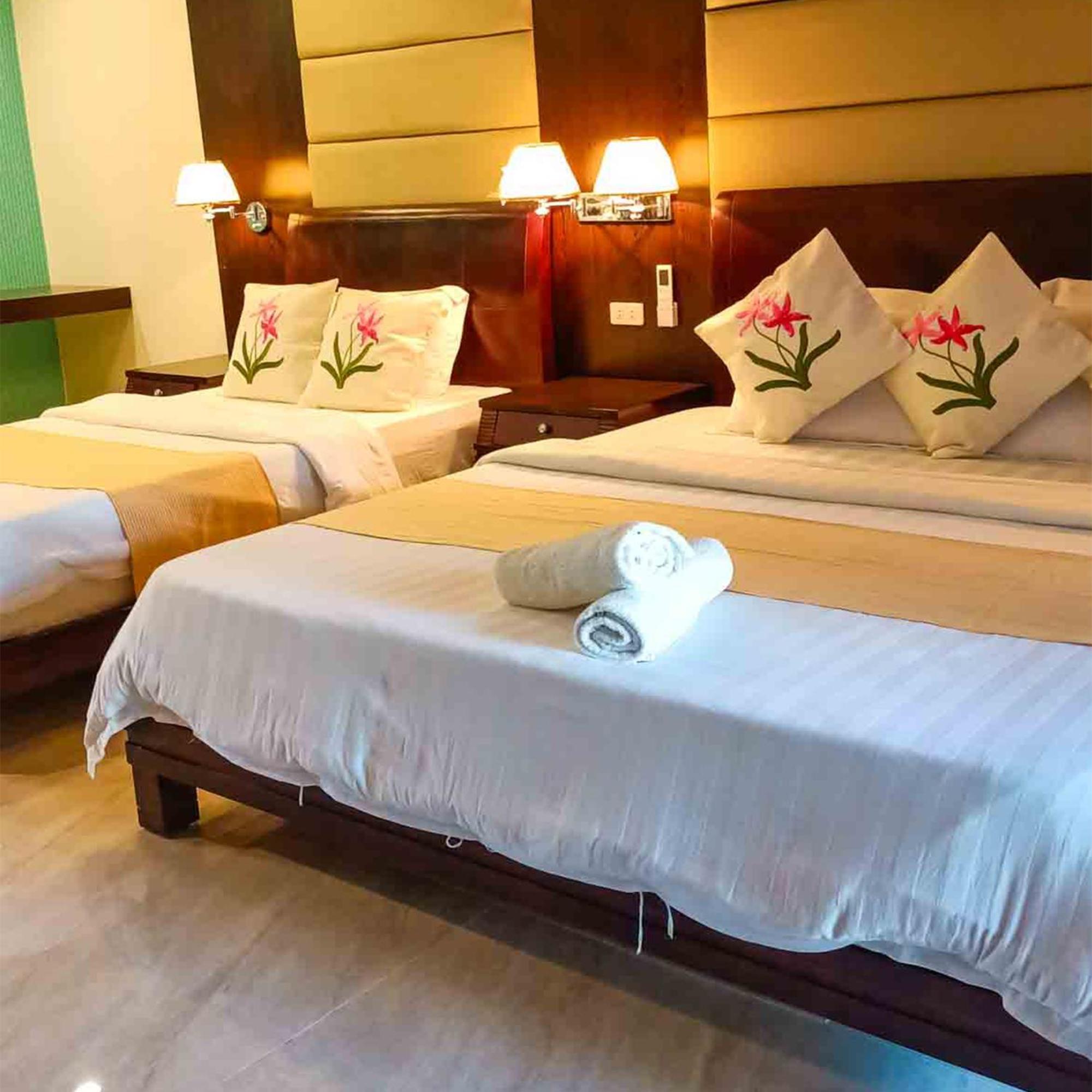 Lukay Brisas Hotel 3*